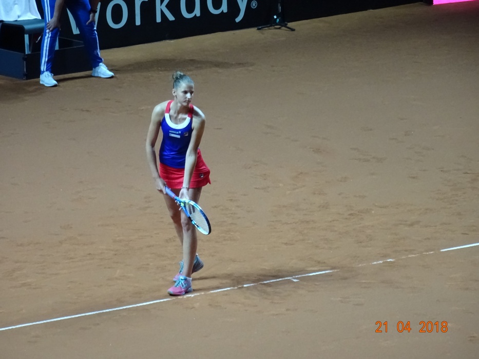 Karolína Plíšková přispěla k výhře 2. bodem proti domácí Kerberové.