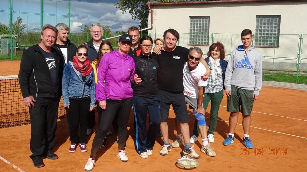 Mix Cup 2019 - foto äktivních účastníků, pořadatelů i díváků