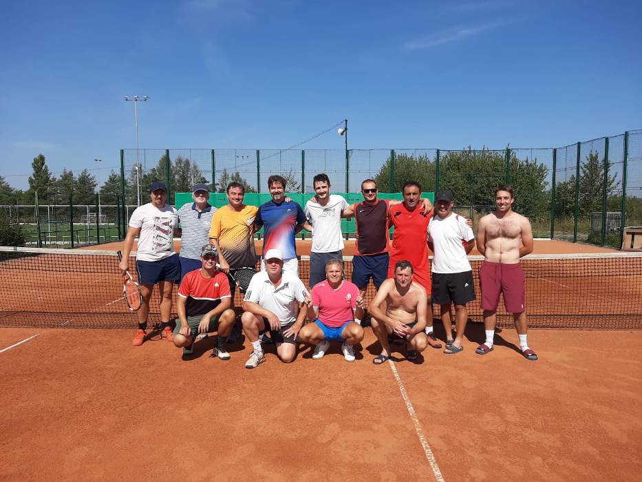CHLC 2024 v singlu - o titul hrálo 12 tenistů