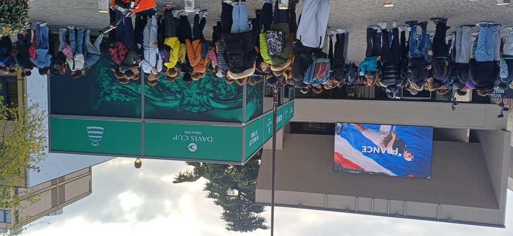 Bologna - Foto před vstupem do výstavního areálu BolognaFiere