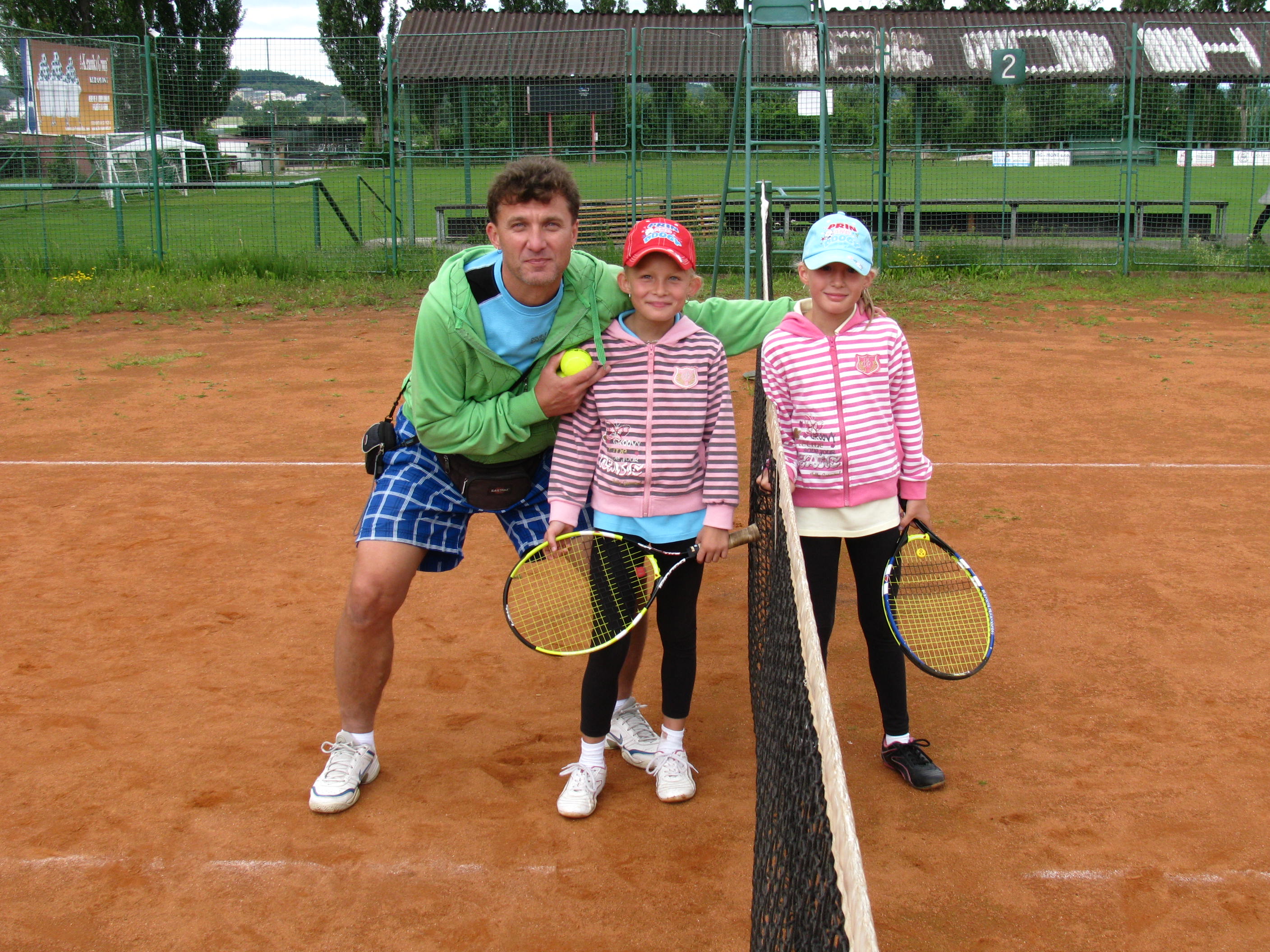 2011 - J.Nechutný s dvojčaty Eliškou a Adélou